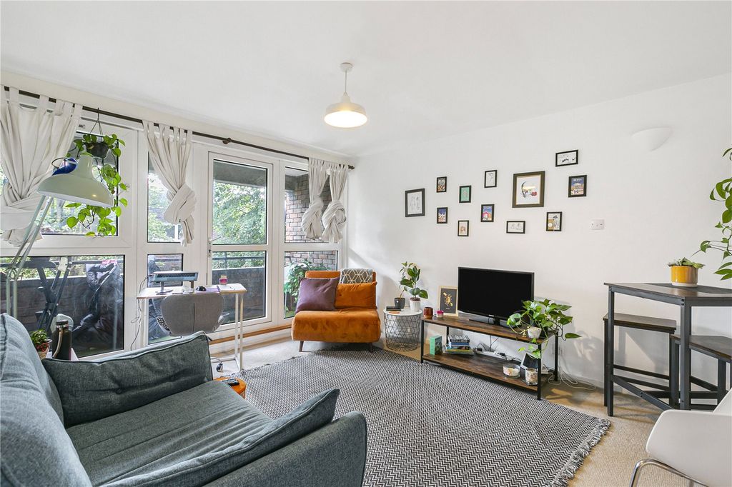 Property photo 1 of 13 Reception Room
