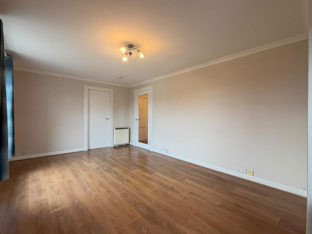 Property photo 2 of 15 Living Room