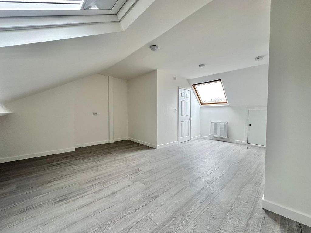 Property photo 2 of 10 Img_6388