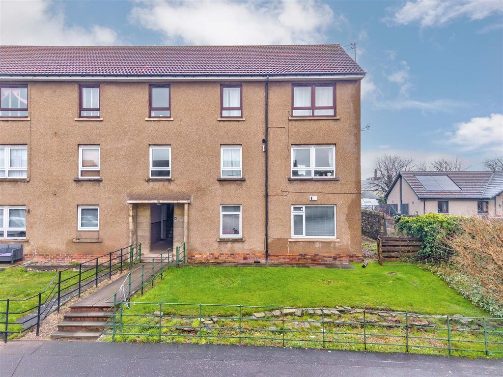 Property photo 1 of 13 Gr 25 Foggyley Gardens Dundee-9.Jpg