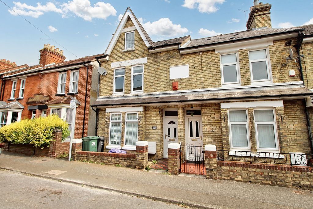 Property photo 1 of 17