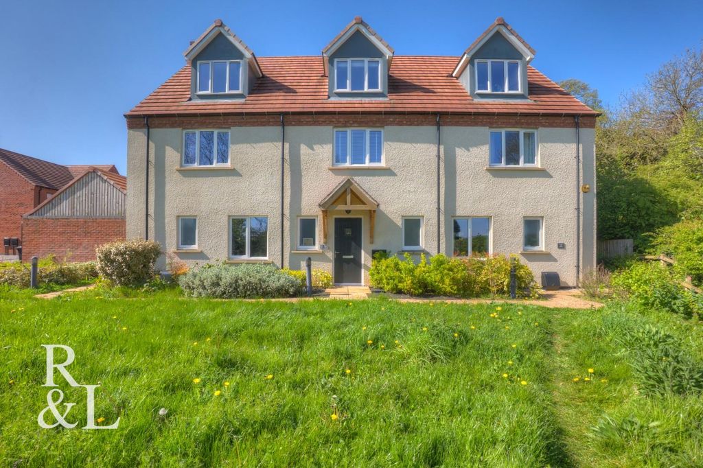 Property photo 1 of 32 3Poplar (1).Jpg