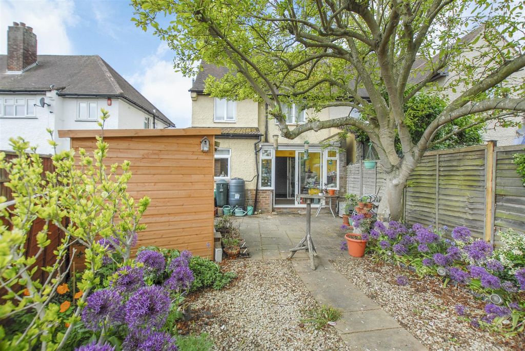 Property photo 2 of 8 47A Francis (7).Jpg