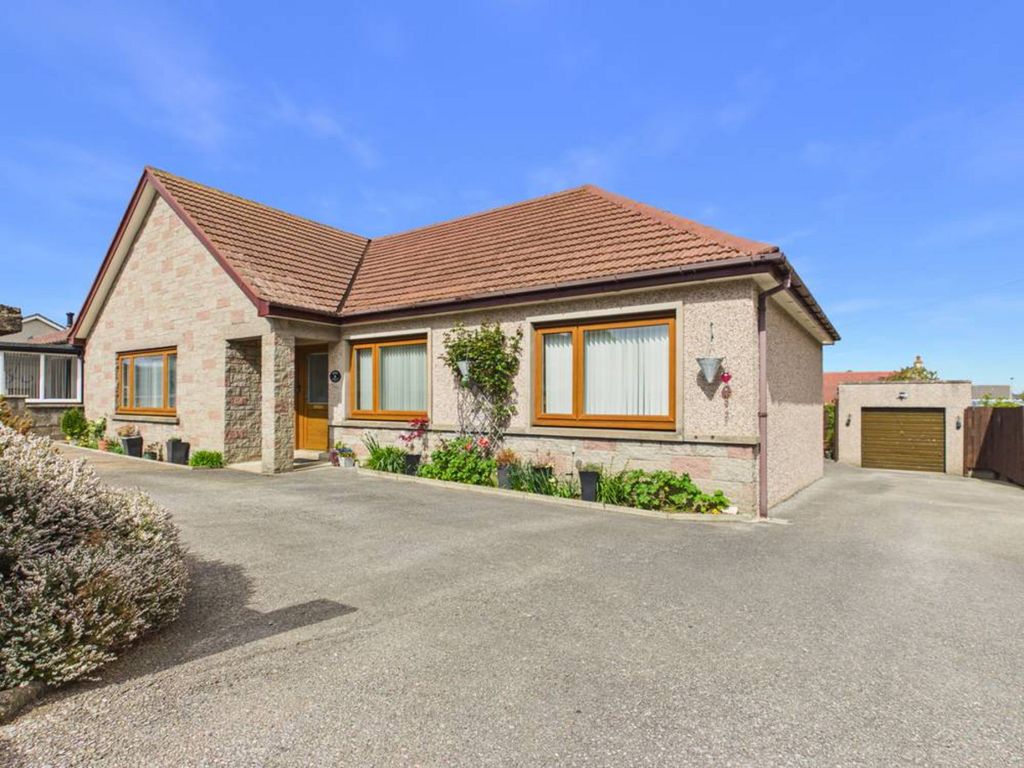 Property photo 1 of 35