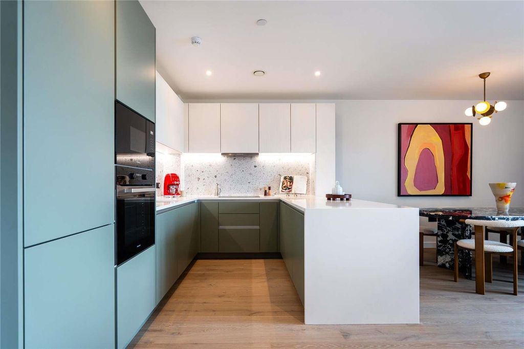Property photo 3 of 17 Kitchen (Photo Of Show Apartment)