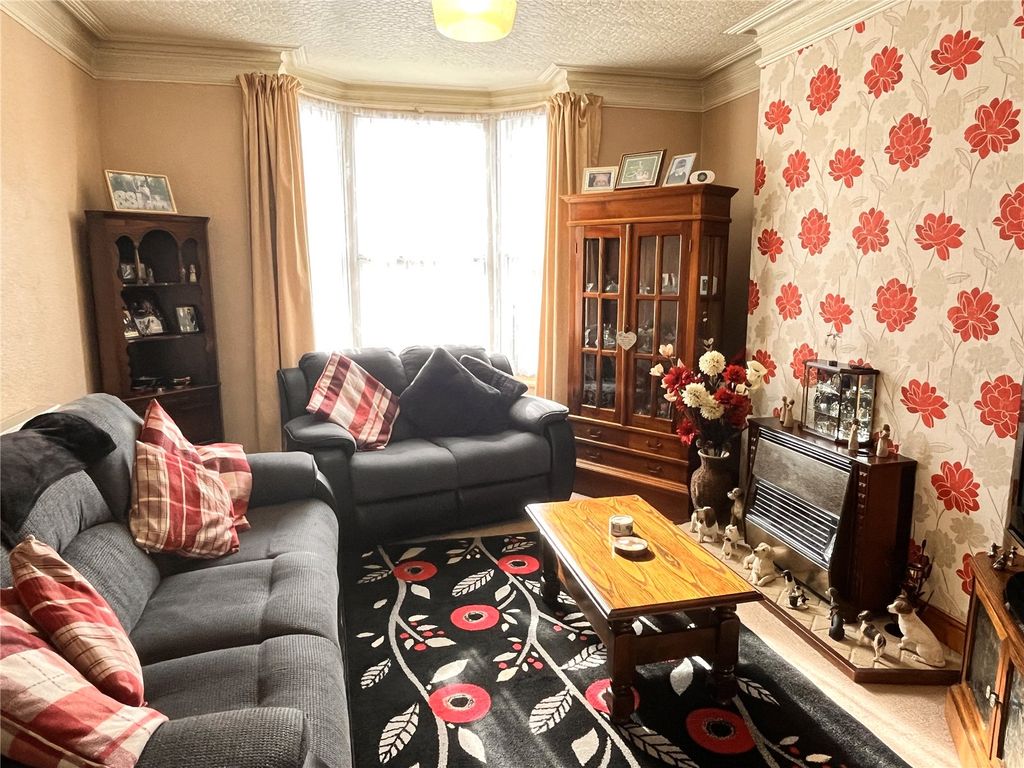 Property photo 2 of 15 Picture No. 02