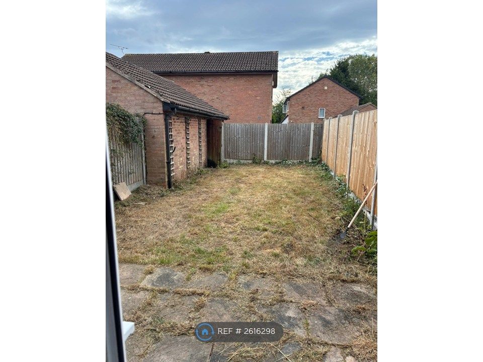 Property photo 2 of 20