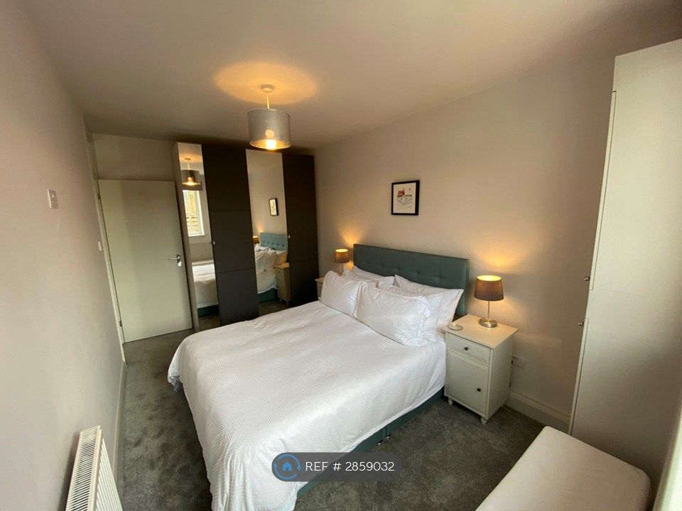 Property photo 2 of 18 New Wardrobes In Bedroom