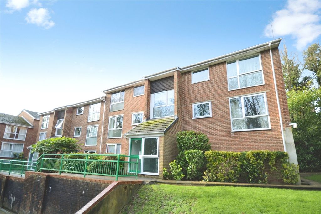Property photo 1 of 8 Picture No. 09