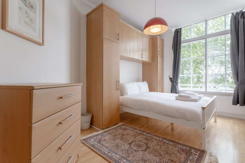 Property photo 1 of 27