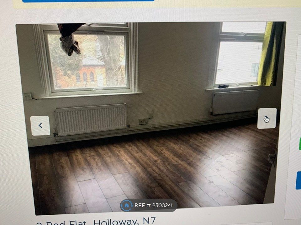 Property photo 2 of 6 Large Sitting/Dining Room