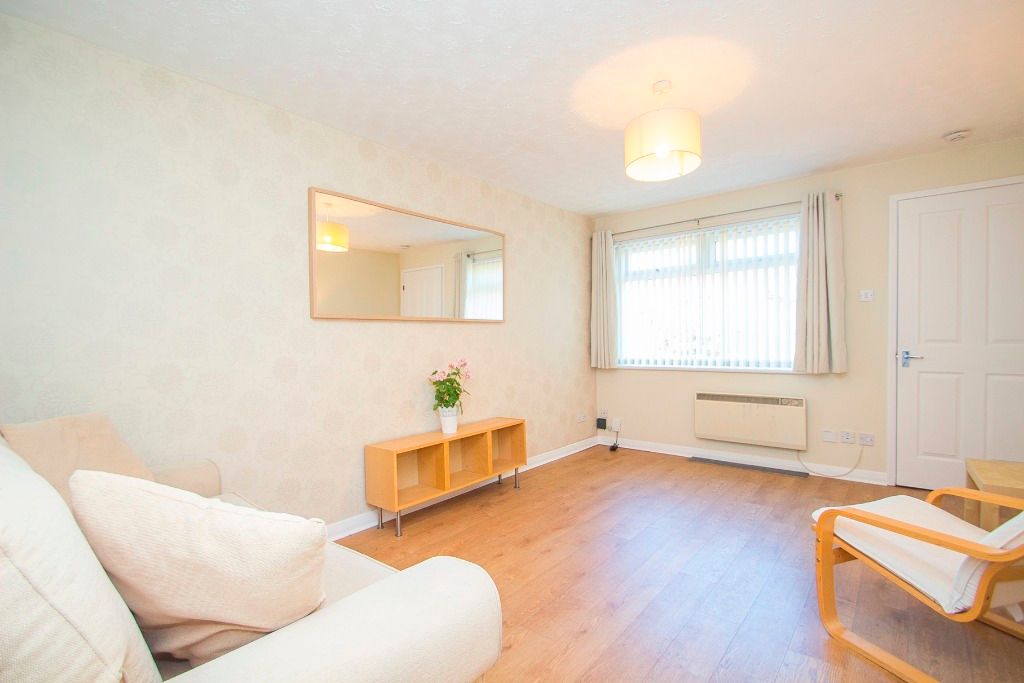 Property photo 2 of 11 Photo 2