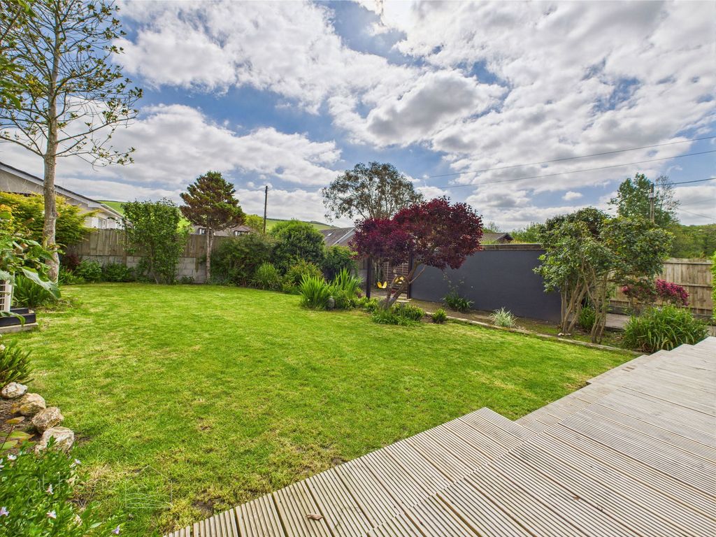 Property photo 3 of 68