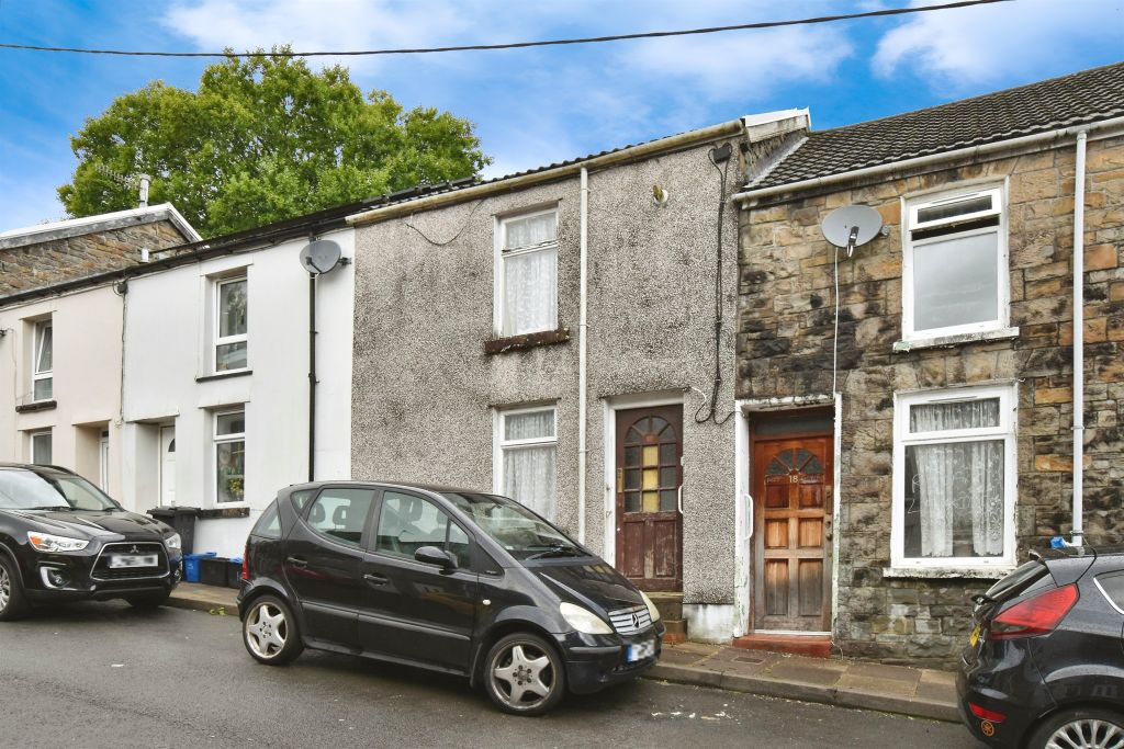 Property photo 1 of 17