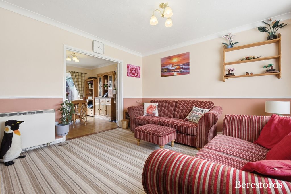 Property photo 2 of 25 Picture No. 14