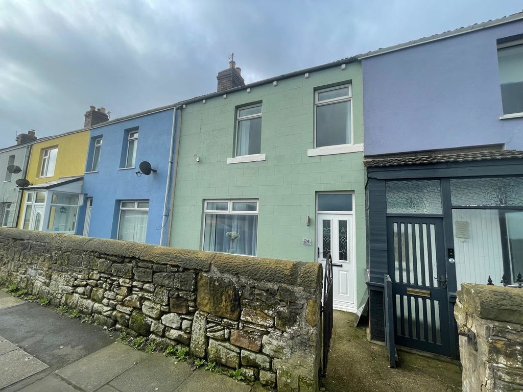 Property photo 1 of 10 Photo 6