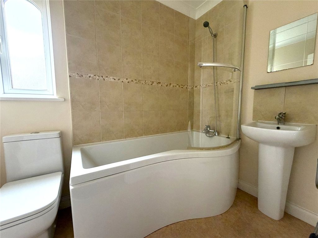 Property photo 3 of 21 Picture No. 20
