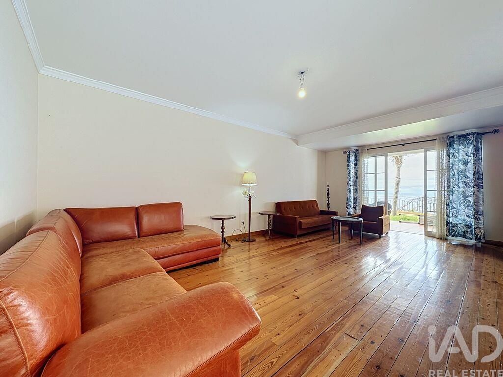 Property photo 3 of 33