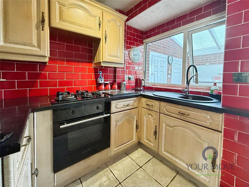Property photo 3 of 15 Picture No. 10