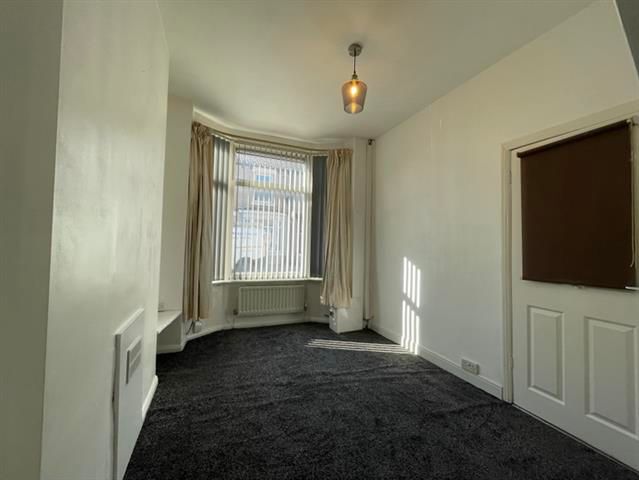 Property photo 2 of 9 Living Room