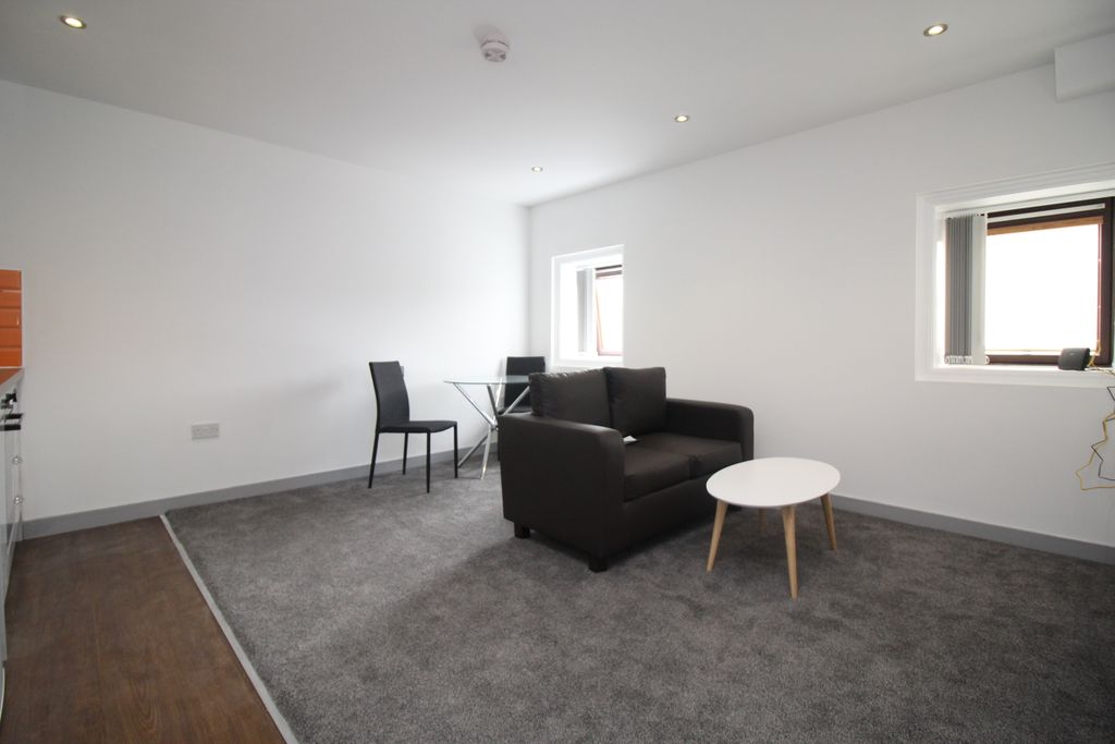 Property photo 1 of 4