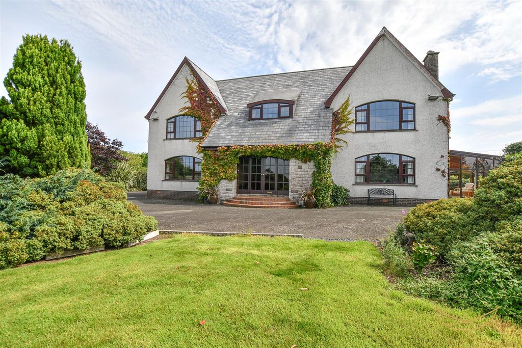 Property photo 3 of 69 Dhp-25.Jpg