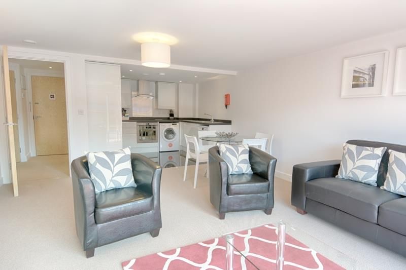 Property photo 3 of 7 R2.Jpg