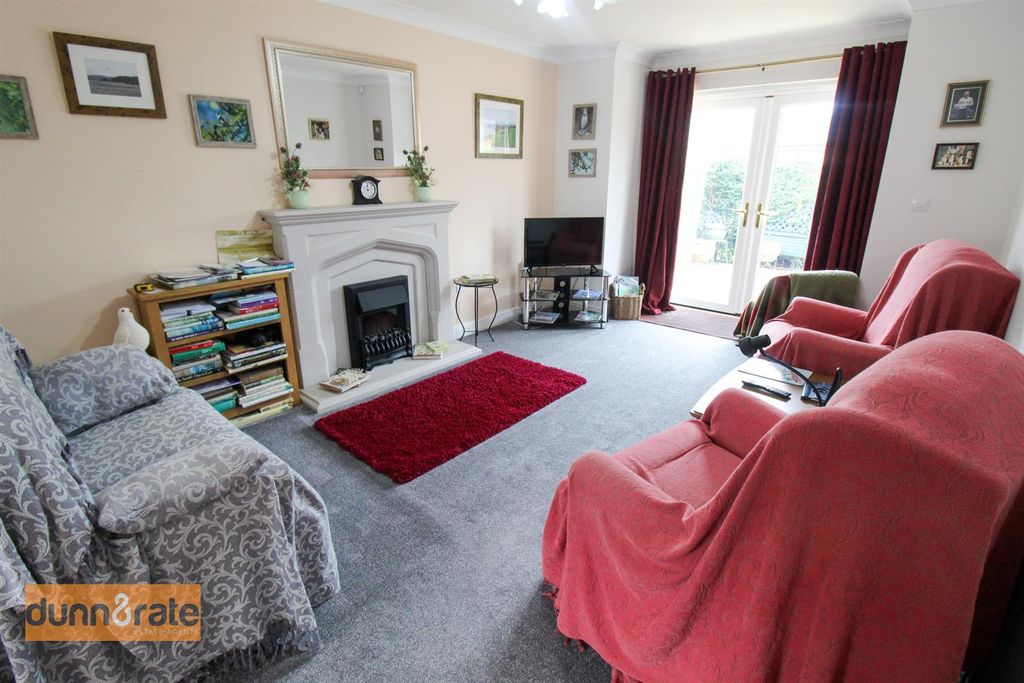 Property photo 2 of 14 Img_6324.Jpg