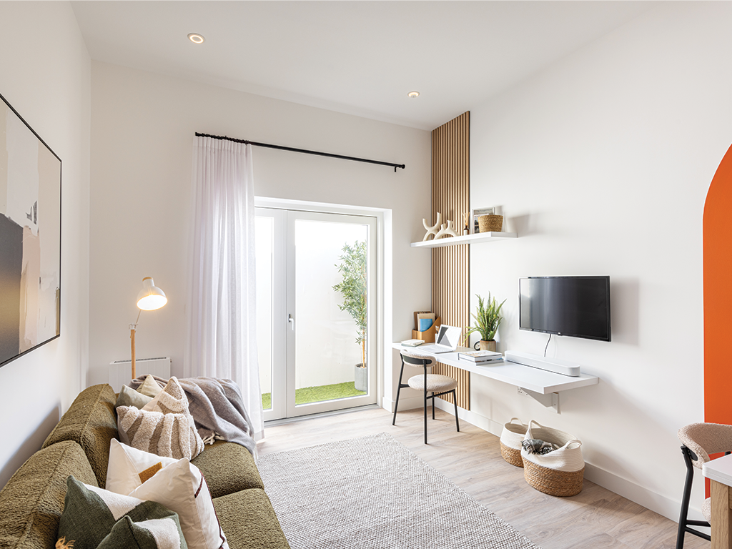 Property photo 2 of 20 Pocket Showhome At Forest Road E17