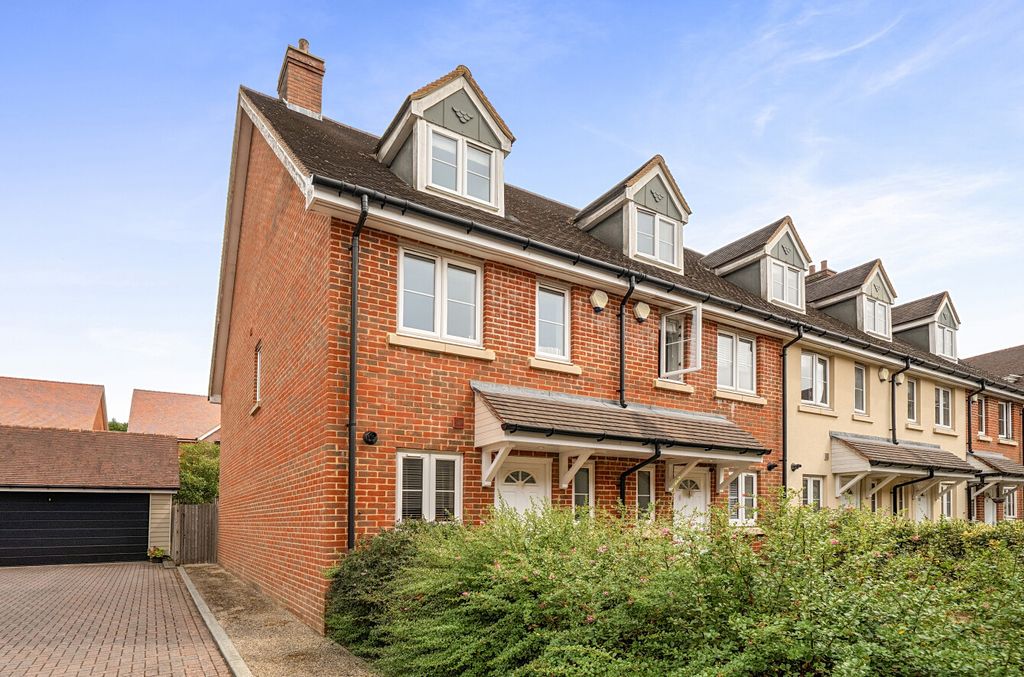 Property photo 1 of 20 1-6A84F07756c6A-1...