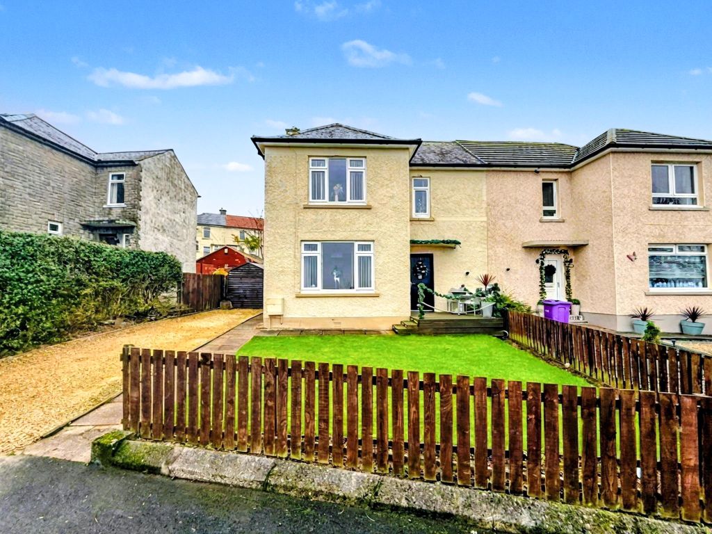 Property photo 1 of 28