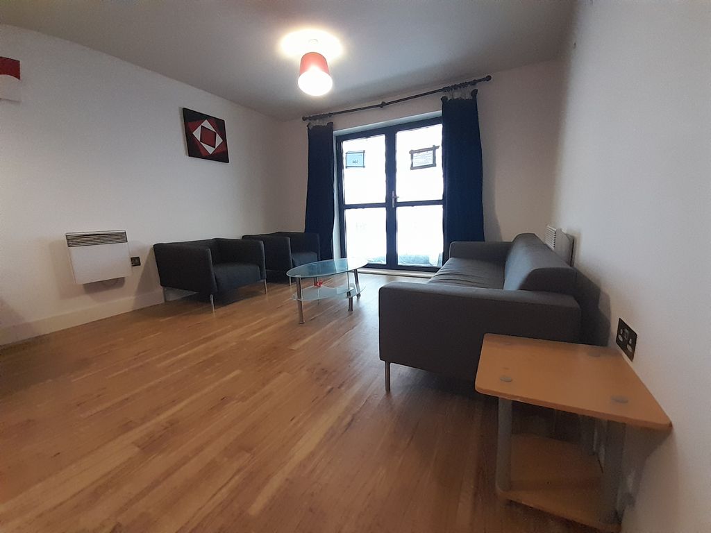 Property photo 2 of 9