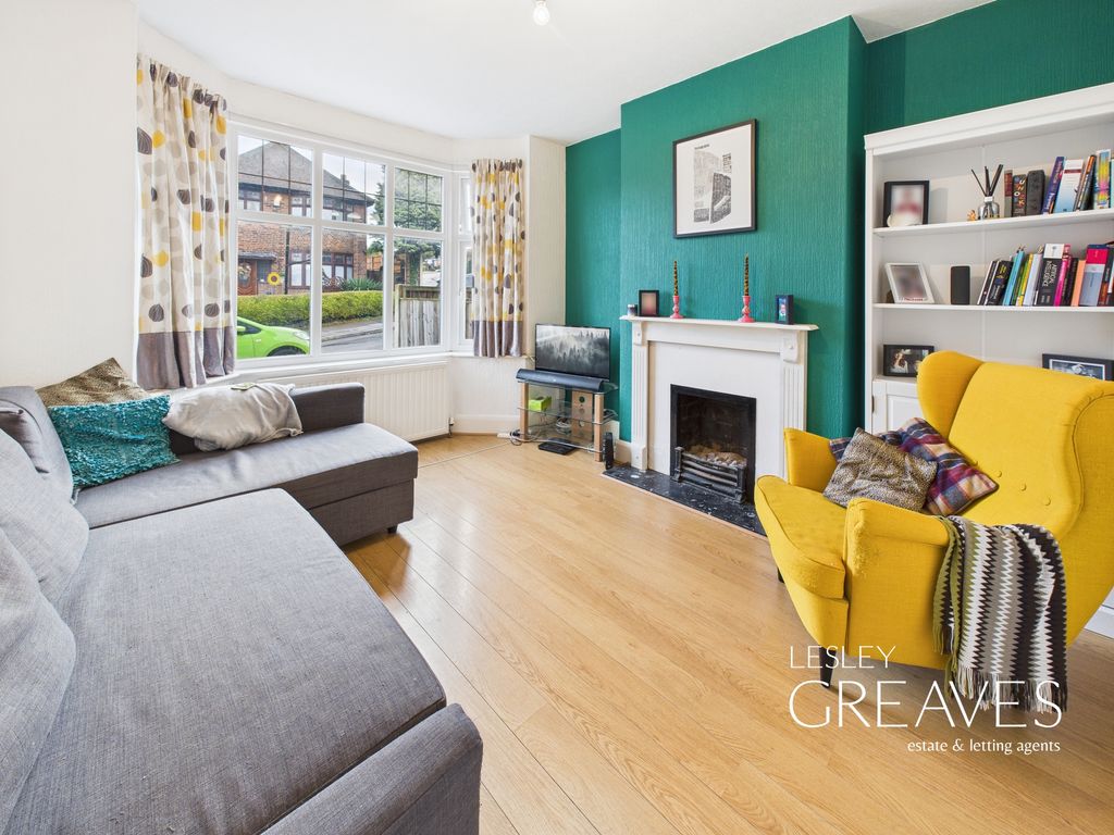 Property photo 2 of 16 Living Room