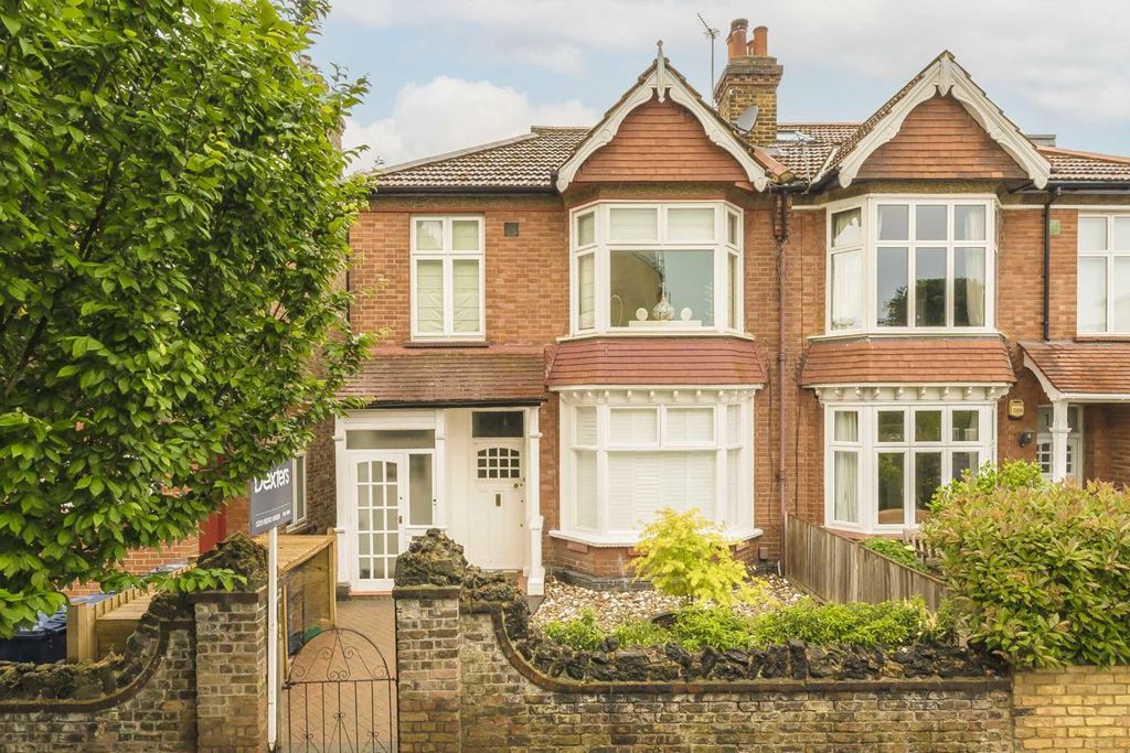 Property photo 1 of 7