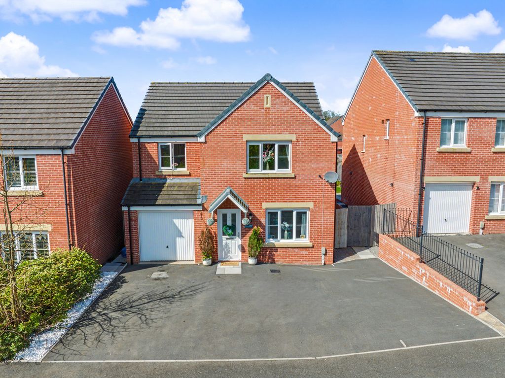 Property photo 1 of 29