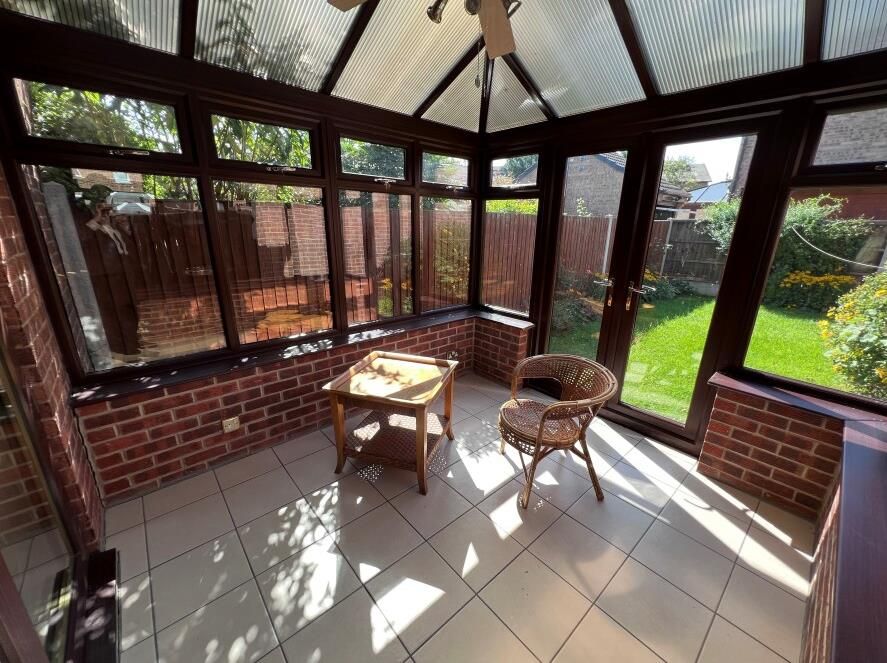 Property photo 3 of 12 Conservatory
