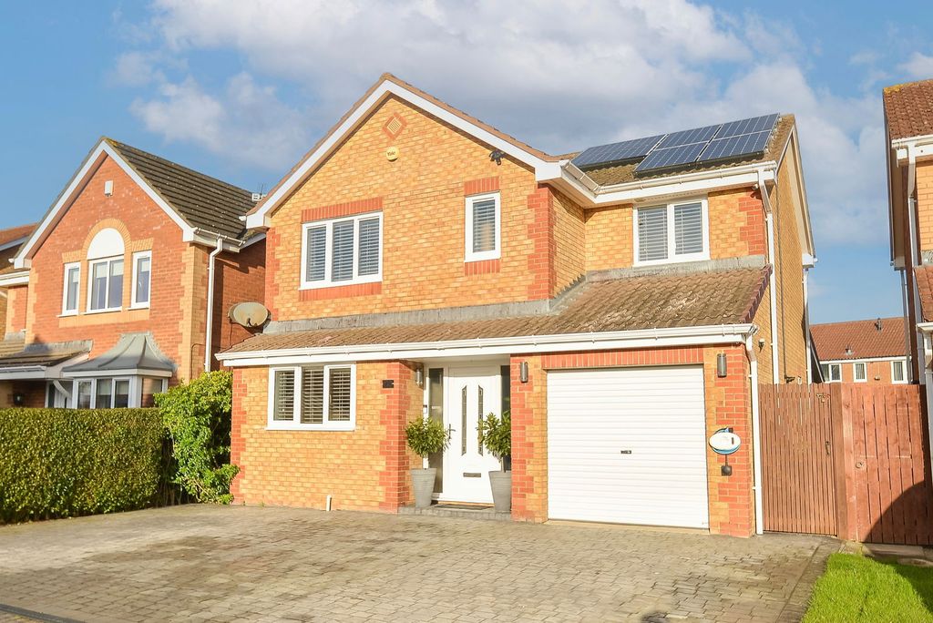 Property photo 1 of 27