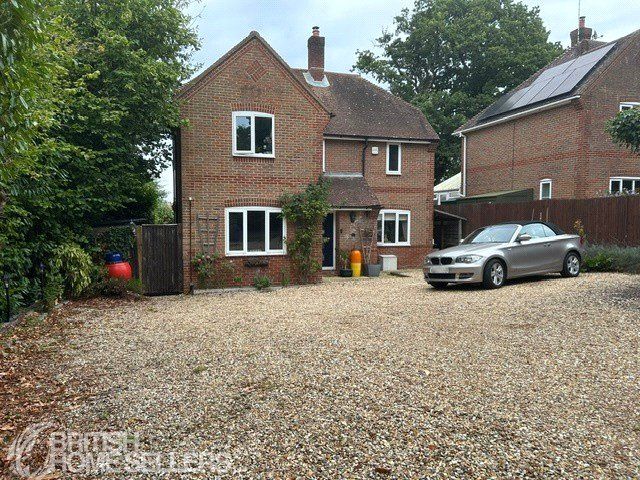 Property photo 2 of 34 Picture No. 37