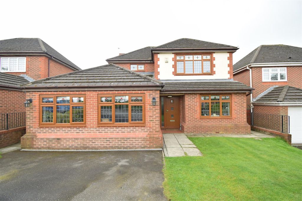 Property photo 1 of 23