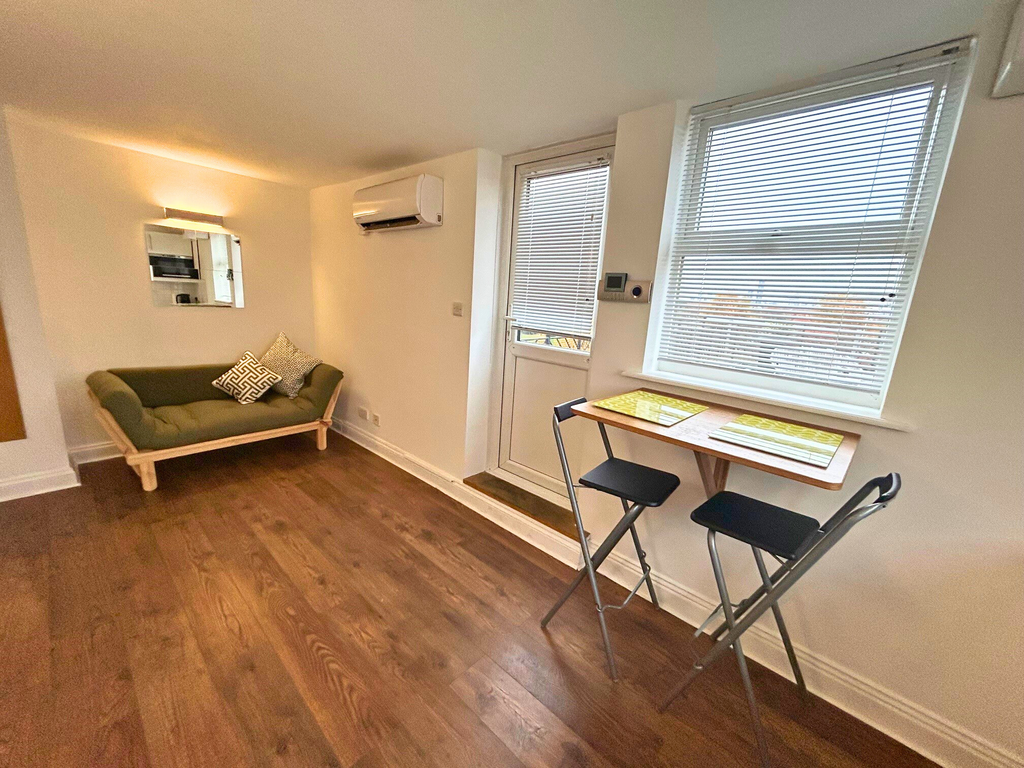 Property photo 3 of 6 Untitled Design - 2025-11-06T113755.442.Png