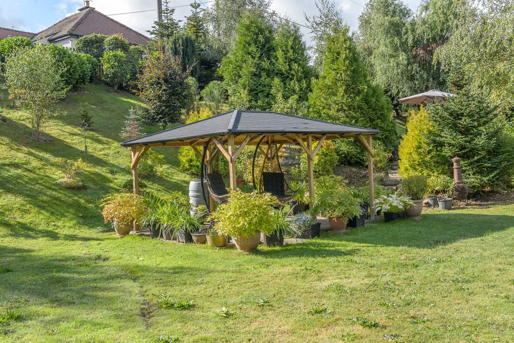 Property photo 3 of 61 Photo 3