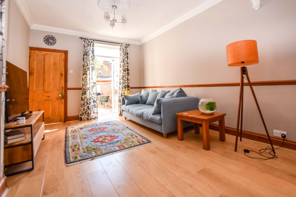 Property photo 3 of 14 Picture No. 21