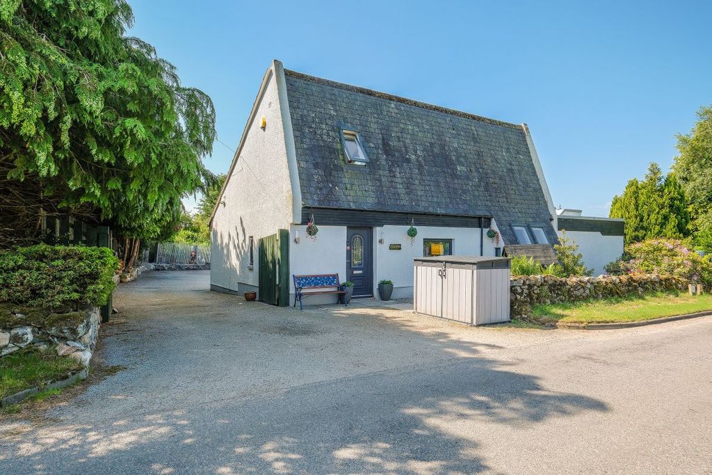 Property photo 1 of 24