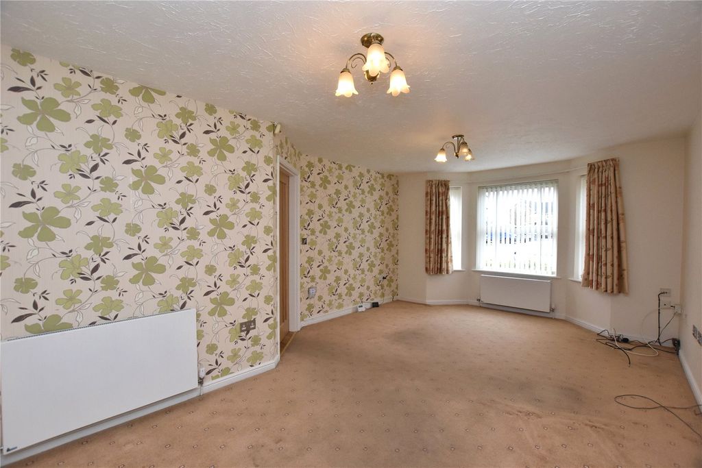 Property photo 2 of 13 Picture No. 07