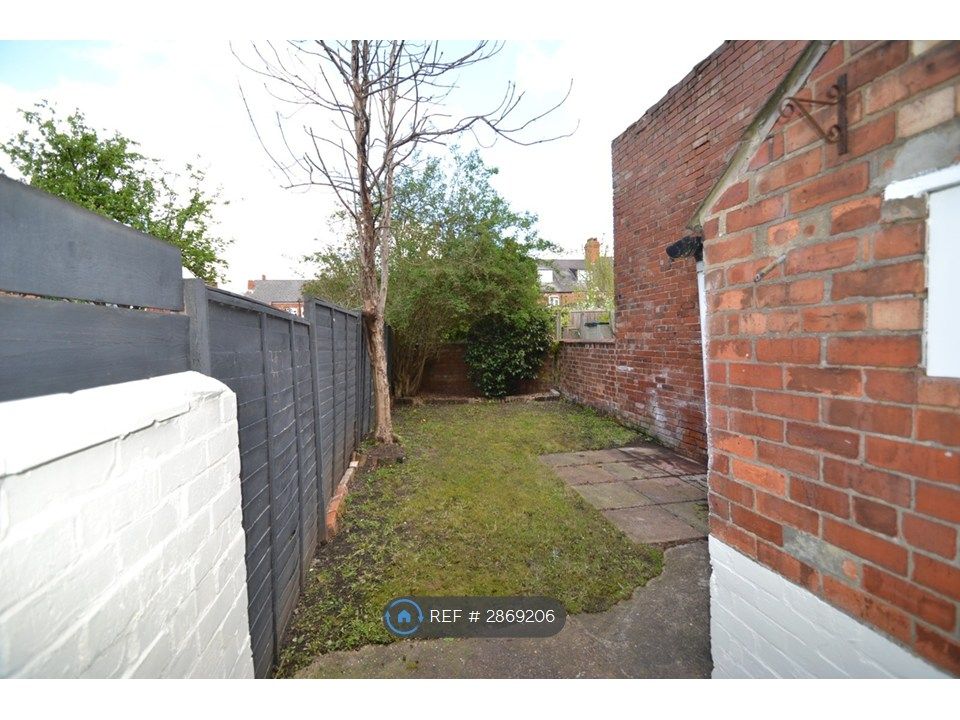 Property photo 2 of 11