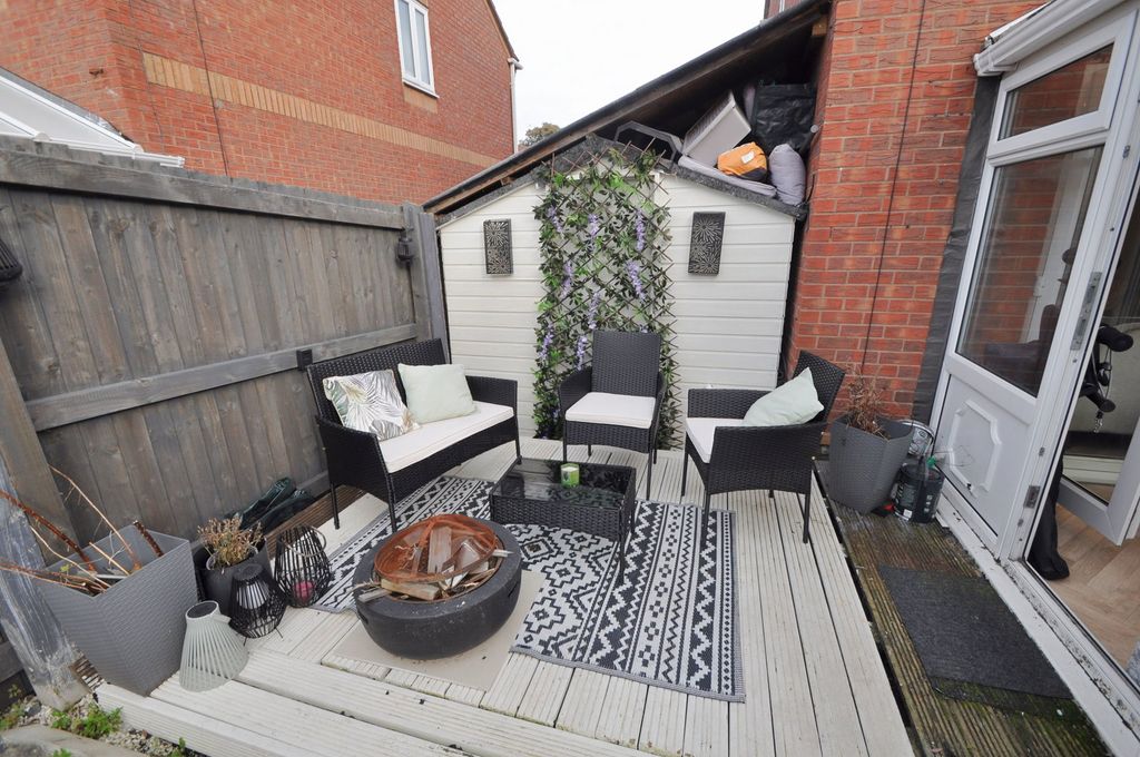 Property photo 3 of 36