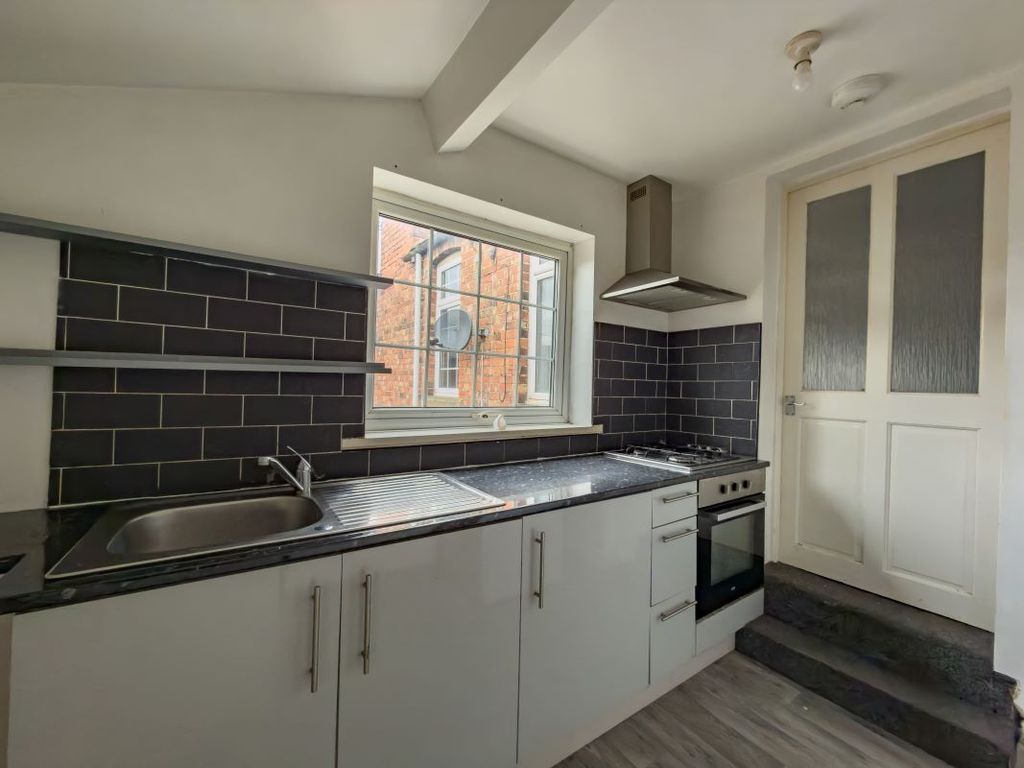 Property photo 3 of 10 Image 3