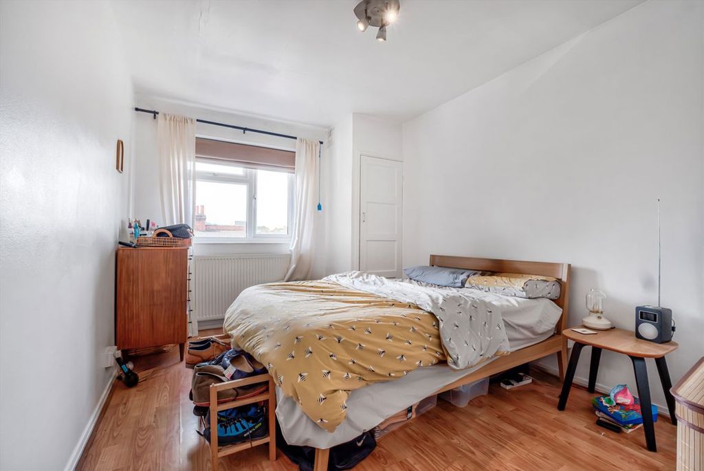 Property photo 3 of 3