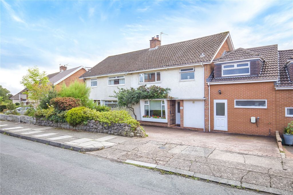 Property photo 1 of 38 Picture No. 03