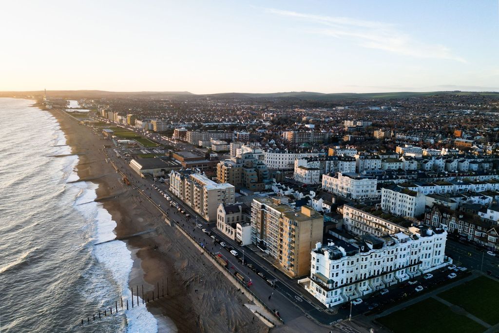 Property photo 2 of 30 4939522